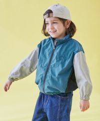 水はじく】撥水ナイロン フードが収納できる ウインドブレーカー